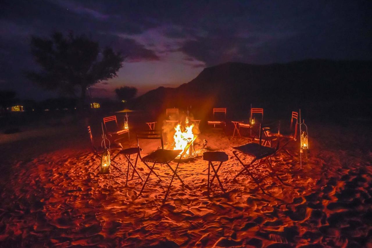 Camp Lands End Hotel พุชการ์ ภายนอก รูปภาพ